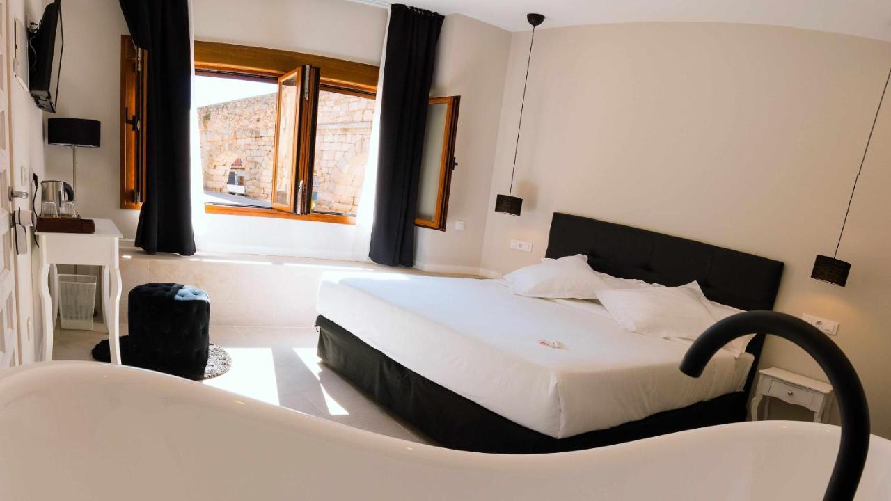 סגוביה El Silencio Boutique Room מראה חיצוני תמונה